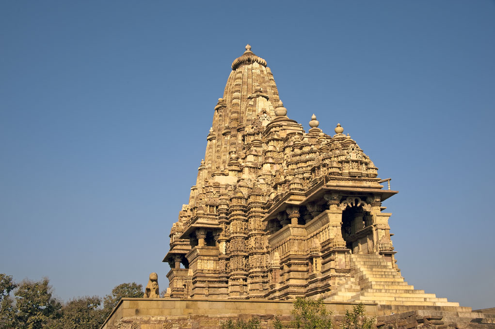 Kandariya Mahadev Temple. Khajuraho (Madhya Pradesh). [© R.V. Bulck]